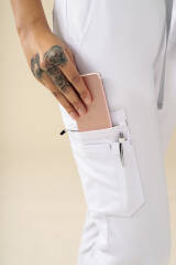 KAERE Pantalon Femme - avec poches cargo et ourlets côtelés blanc