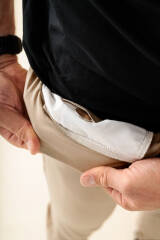 KAERE Pantalon Homme - ourlets côtelés et sans poches cargo sable
