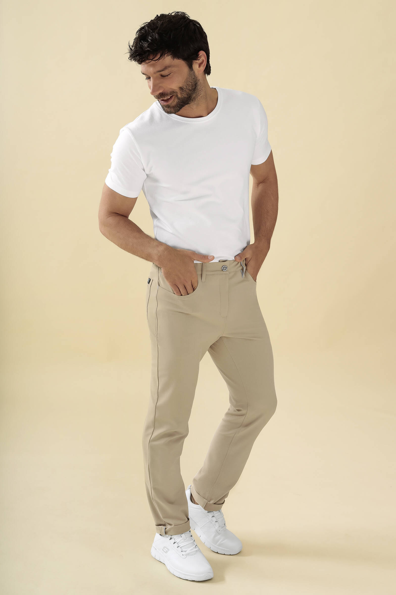Jeans, chinos, 5 poches… pourquoi opter pour un pantalon sur mesure ? - La maison Keitel