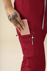 KAERE Hose Damen - gerader Saum mit Beintaschen rot